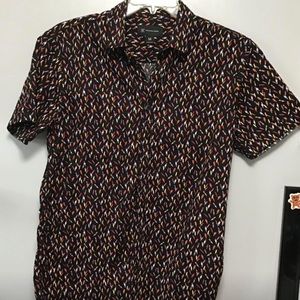 I.N.C. International Concept men’s button down shirt, size Medium.